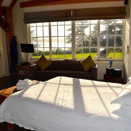 Ahu Ahu Beach Villas Oakura Pokoj fotografie